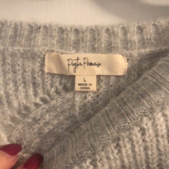 Sweater - Picture 3 of 3